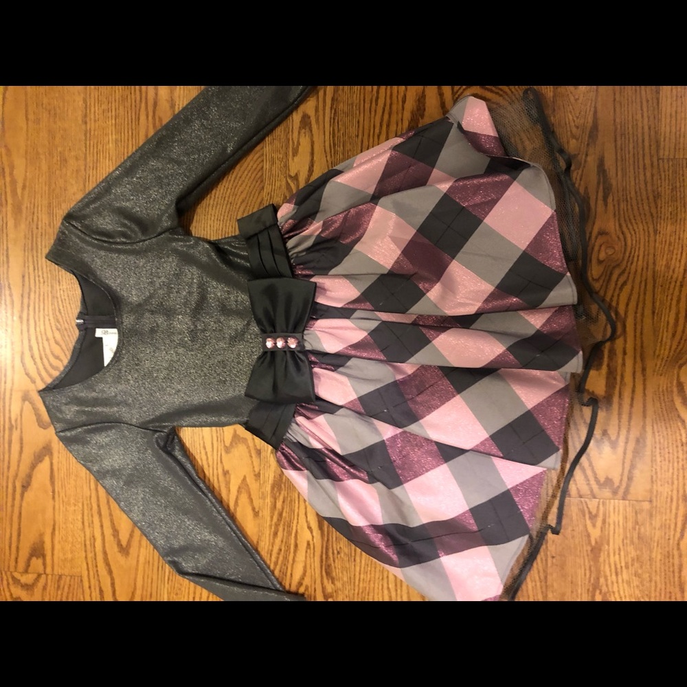 Girls dress